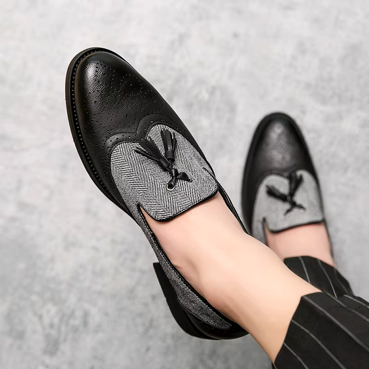 Bruno Tassel Loafer