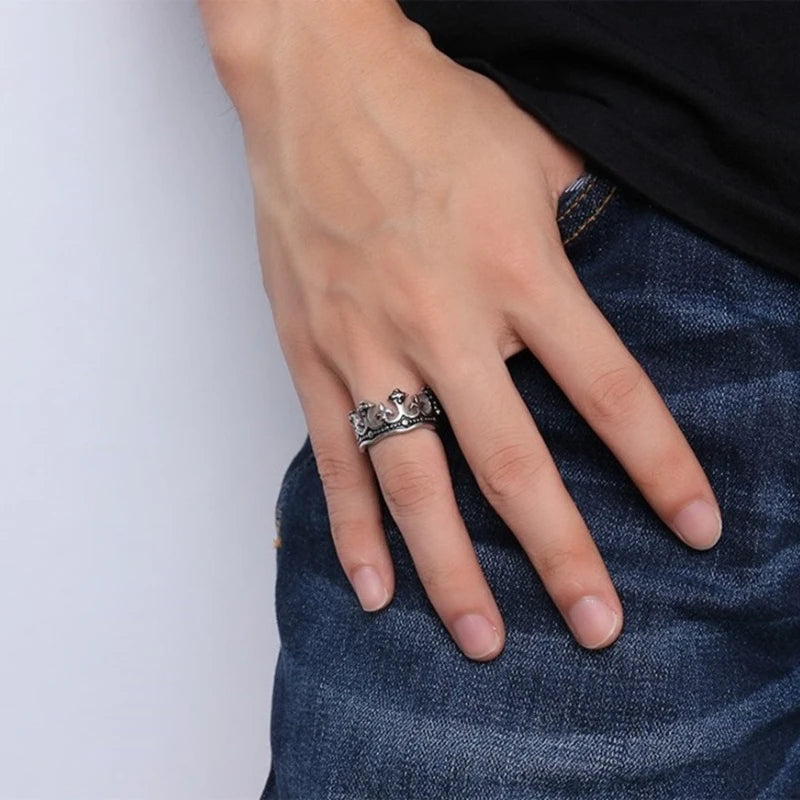 Valen Crown Ring