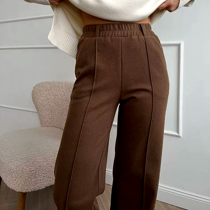 Chelsa High Waisted Wool Pleated Trouser