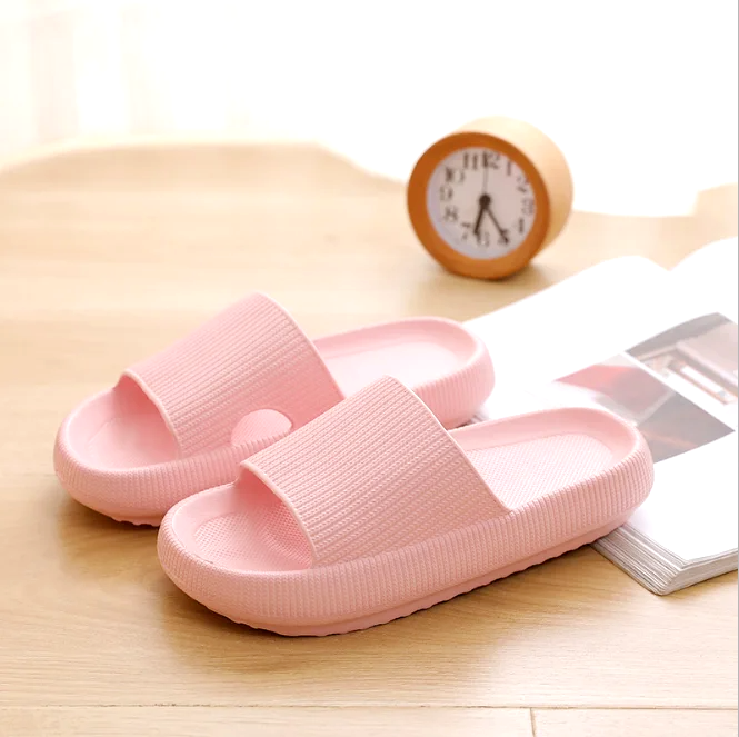 Pluff Cloud Slippers
