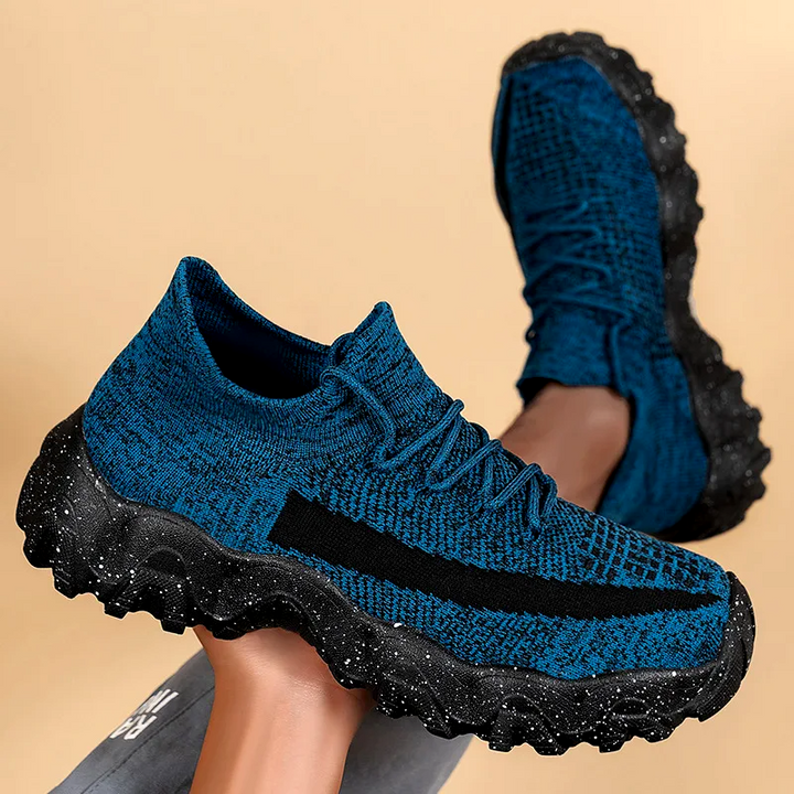 Eliot Adaptive Shoe
