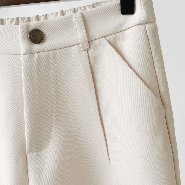 Olivia Stretch Short for Women