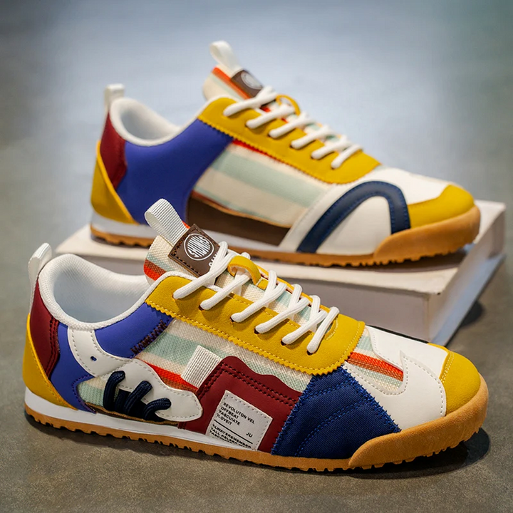 Brooks Sneaker