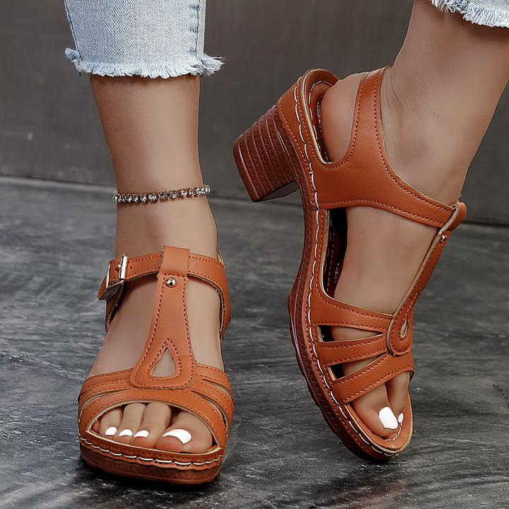 Veloura Sandal